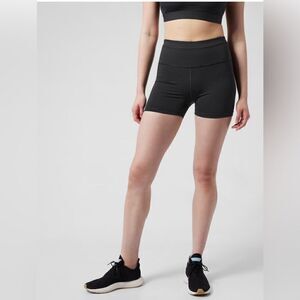 Athleta Accelerate Shortie